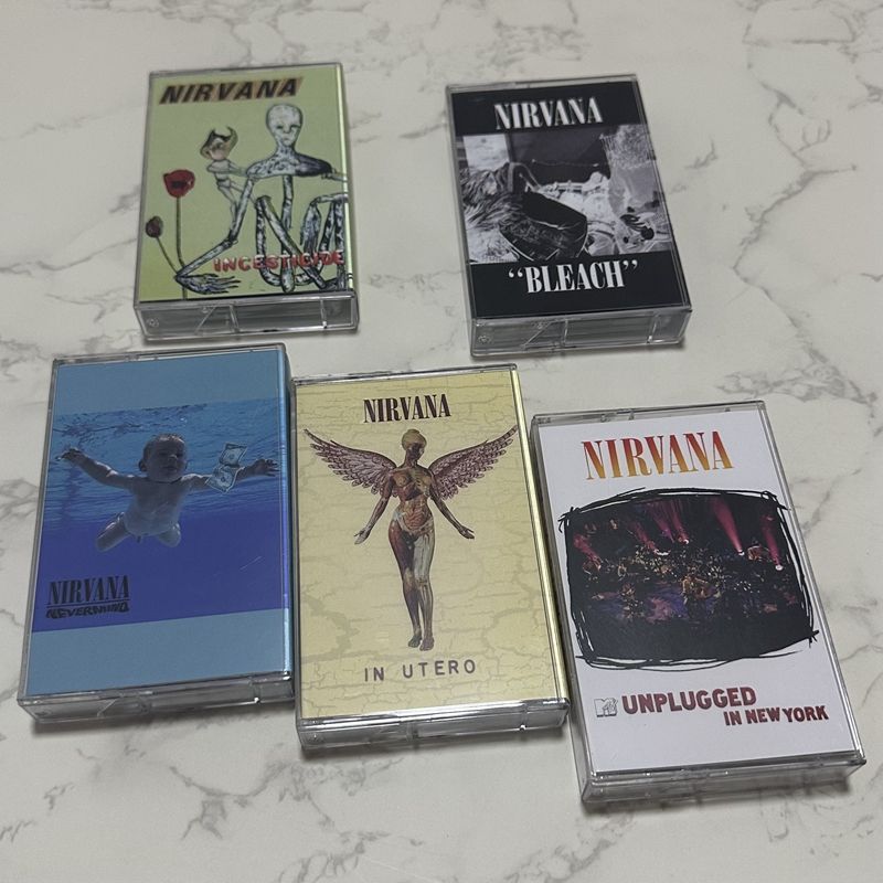 Audio To Music - เทปคาสเซ็ตเพลงร็อคตะวันตก ยังไม่ได้เปิด พร้อมสมุดเนื้อเพลง ของสะสมย้อนยุค กลิ่นอายวินเทจ เทปเสียงต้นฉบับ